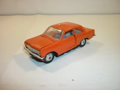 1/43 NOREV PLASTIQUE OPEL REKORD - Photo 1/4