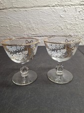 Lot de deux verres à pain à champagne mariage mariés couples