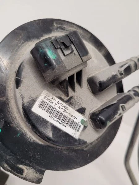 06-08 CHEVROLET COBALT Fuel Pump Assembly 2.2L California Emissions 20870459 - Imagem 4 de 4