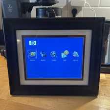HP df820 LCD Digital Photo Frame Black Beige PictBridge Clock Calendar Nice 