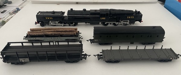 Lot H0 items UK Kitmaster - Airfix - Meccano -  Jouef for Playcraft