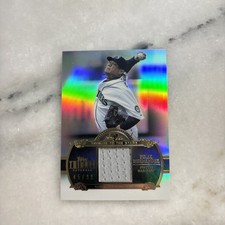 Larry Bernandez Bobblehead Giveaway in Seattle 10