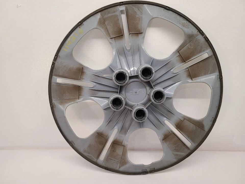 Tampa de roda Chevrolet Trax 2013 2014 2015 2016 2017 2018 2019 16"  - Imagem 4 de 4