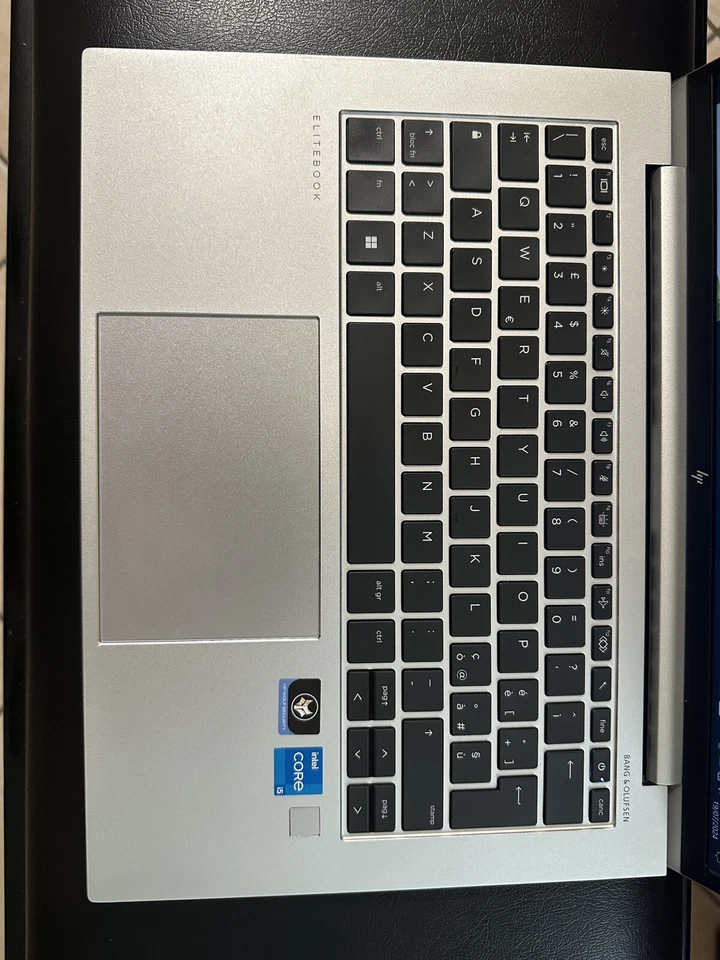 HP EliteBook 840 G10 · i5-1335U · 16GB · 512GB, foto 4 di 5