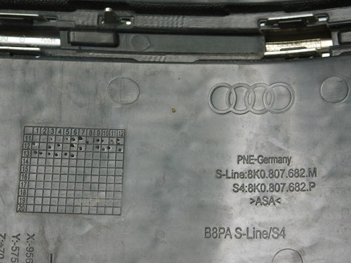 2017-2019 Audi S4 Grille 8K0.807.681L Lower Bumper Vent Original OEM - Imagen 4 de 4