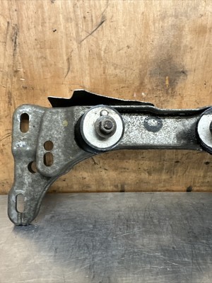 BMW Z4 E85 3 Series E46 OEM Gearbox Support Mount Bracket 1094683 