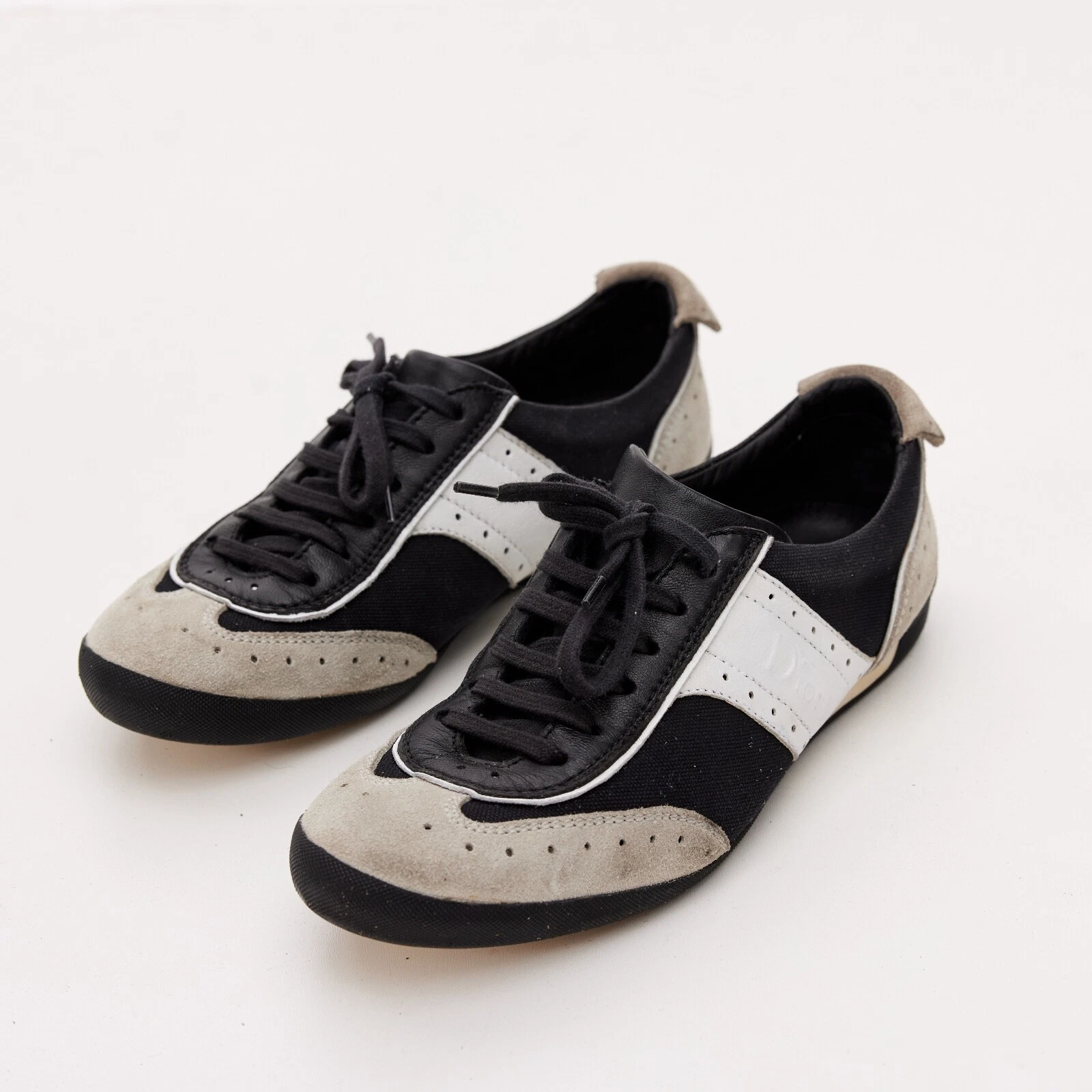 Baskets à lacets Dior en cuir suédé taille EU 37 / US 7