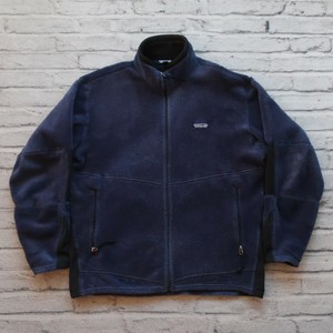 r4 jacket