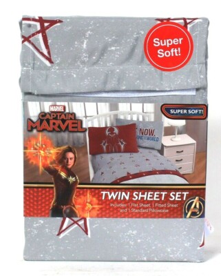 One Jay Franco & Sons Captain Marvel Super Soft 100% Polyester Twin Sheet Set