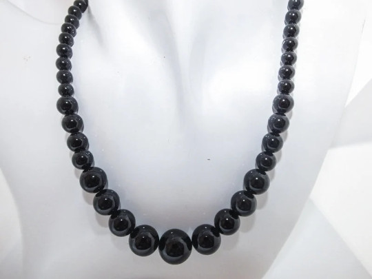 Collier en onyx noir véritable et perles naturelles de 8mm avec fermoir en argent
