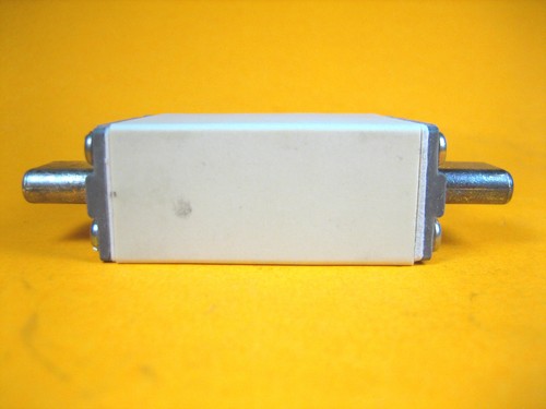 Siemens - 3NA5 805 - Fuse, 16A 500VAC - Picture 4 of 5