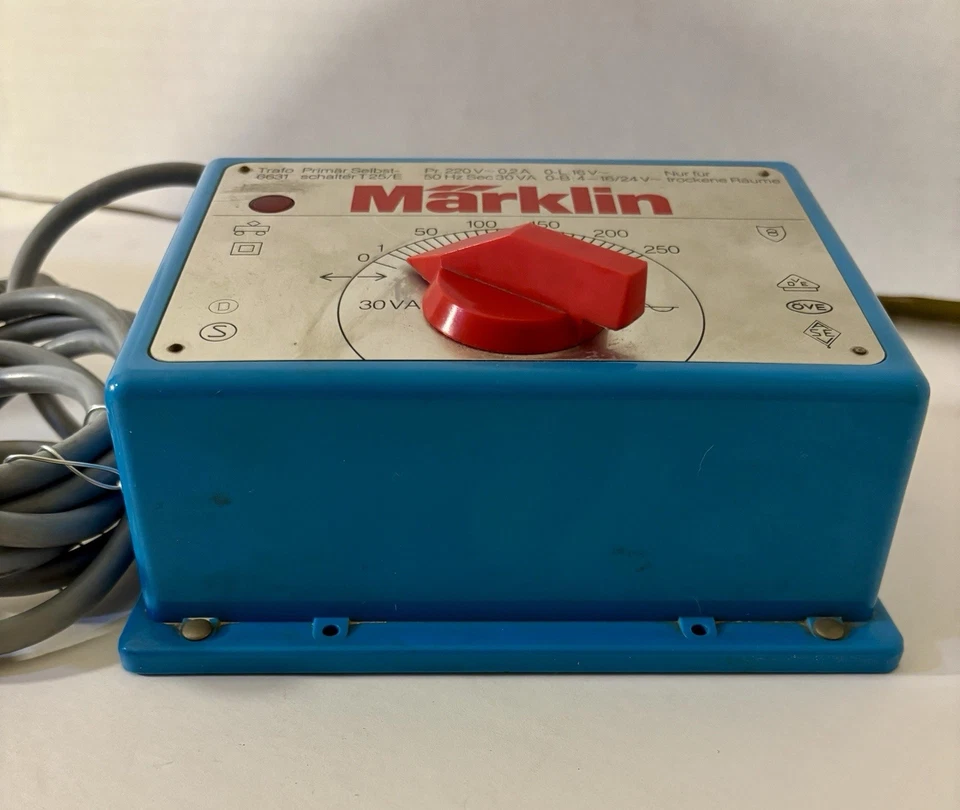 Märklin Transformer 6631, the powerhouse. 220V/30VA in Original Box - Image 3 of 4