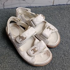 Chanel White Leather Quilted Dad Sandals EU Size 37 C / US 7 Pre-owned / Used
