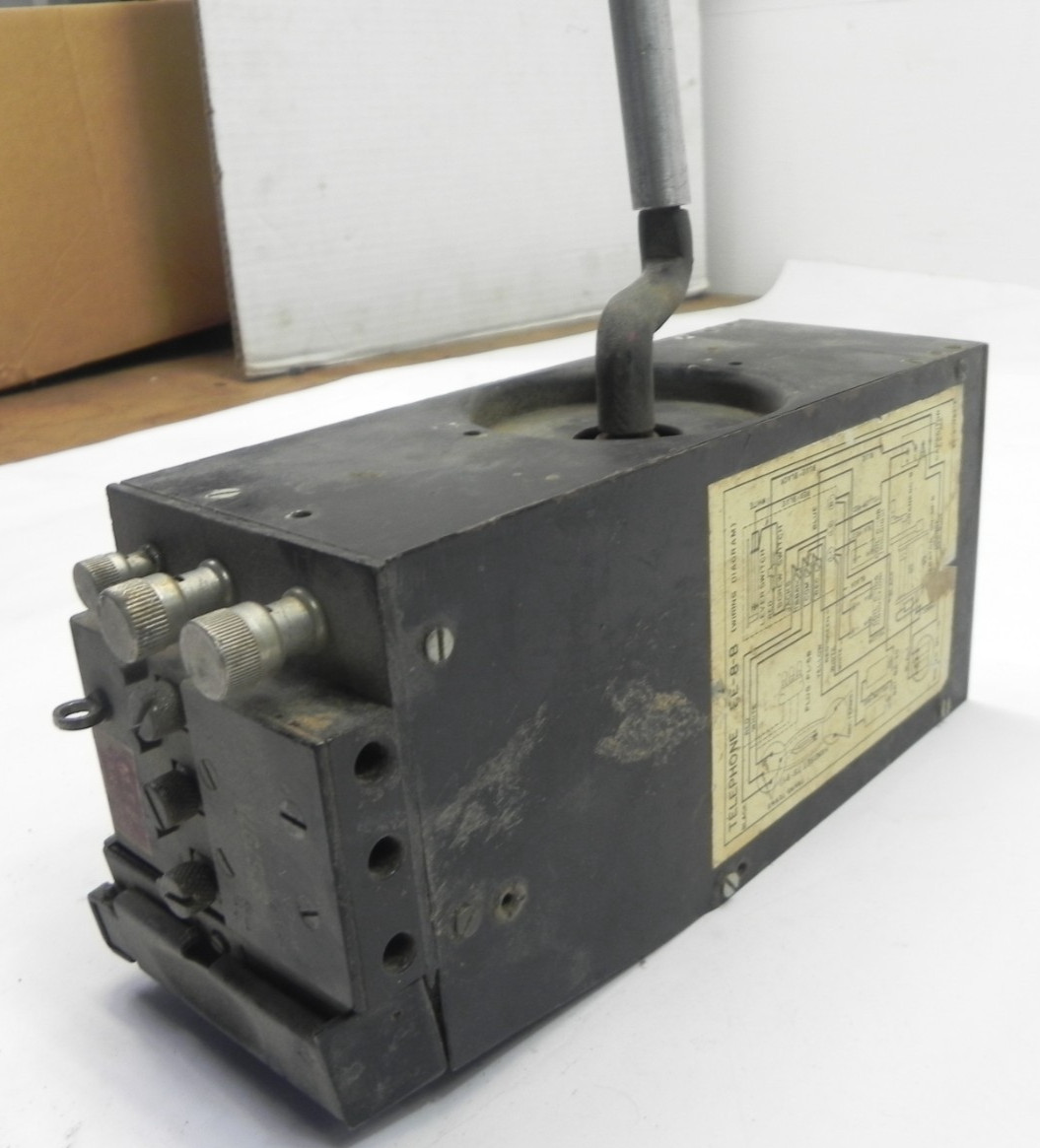 1953 Us Army Military Field Phone Telephone Ee-8-B Signal Corps Untested