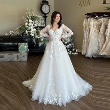 A-line Tulle Appliques Wedding Dresses Full Sleeves Sweetheart Lace Bride Gown