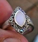 925 NF Stamped: Vintage; Mother Of Pearl Marcasite Sterling Silver sz 8.25 Ring — photo 6