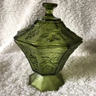Vtg Anchor Hocking Footed Lidded Candy Dish Avocado Green Grapes & Leaves MCM