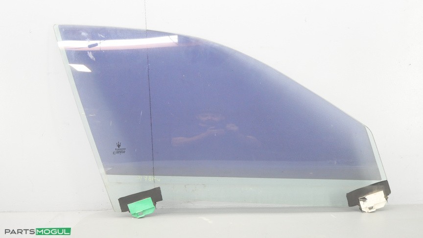 2003-12 Maserati Quattroporte Front Right Passenger Door Window Glass Panel OEM