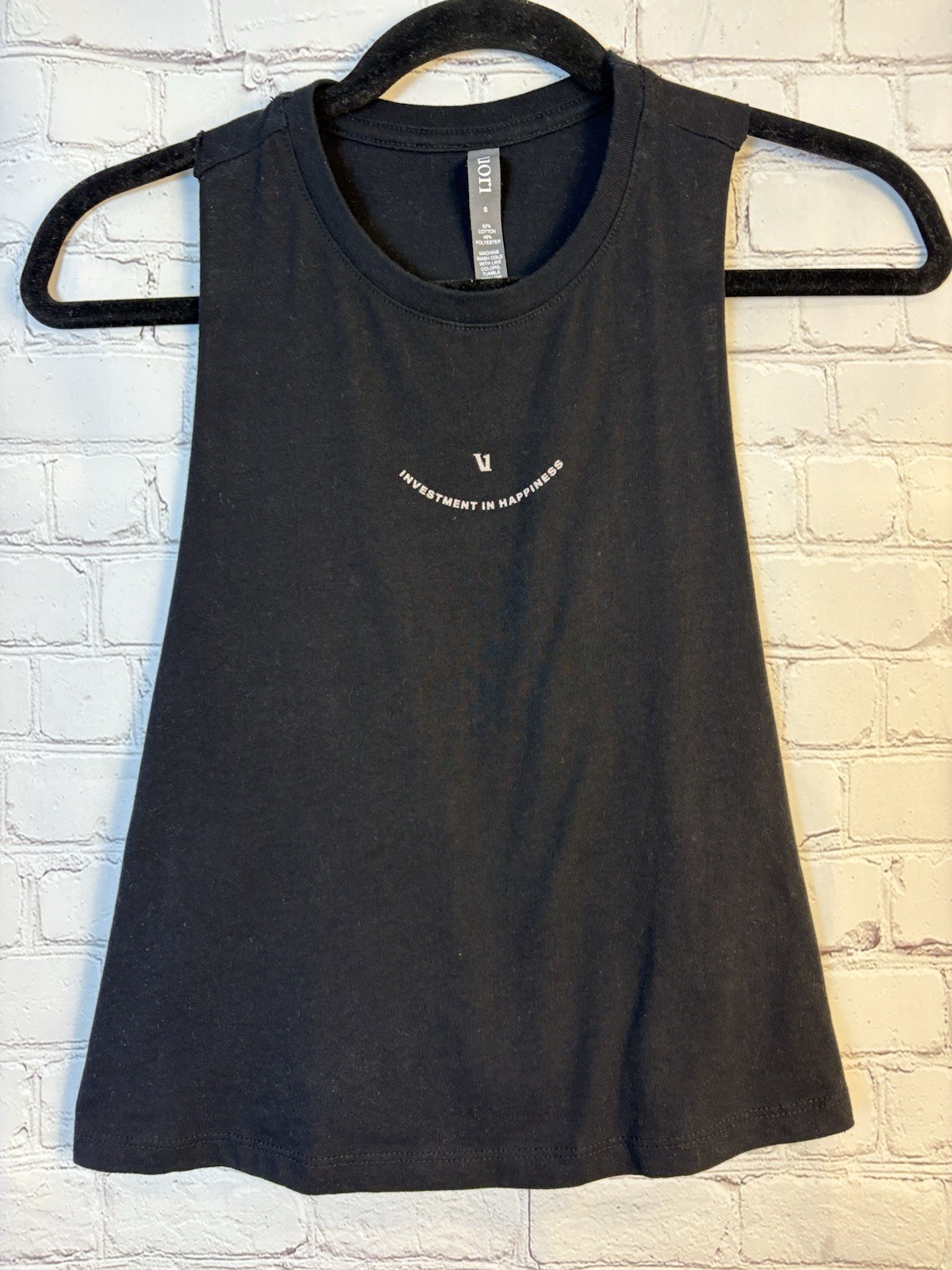 Vuori Women’s Black Muscle Tee Tank Size Small Investment In Happiness