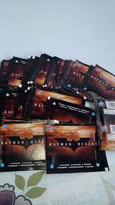BATMAN BEGINS 49 ungeöffnete Packs Stickeralbum Sammelbilder von UPPER DECK