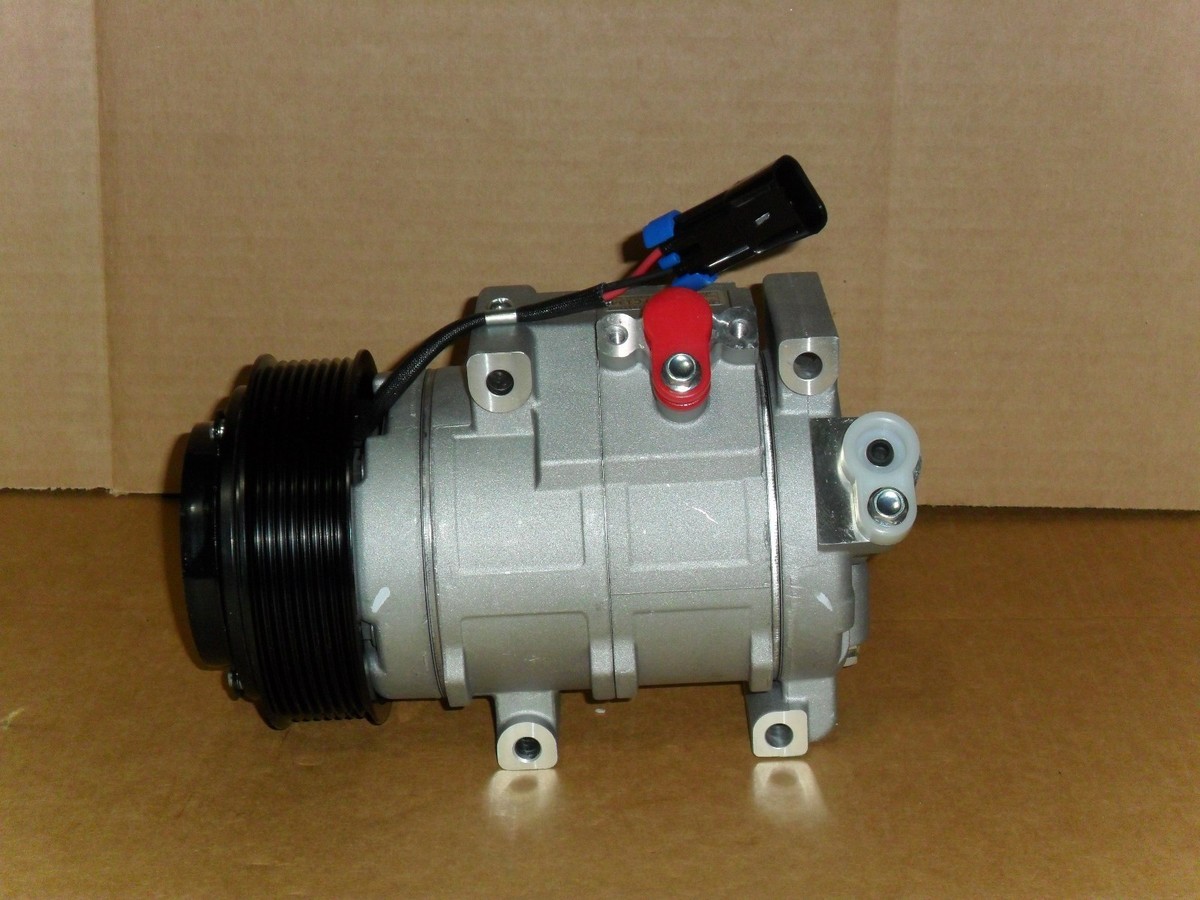 NEW AC COMPRESSOR FITS JOHN DEERE AT367640, SE502623