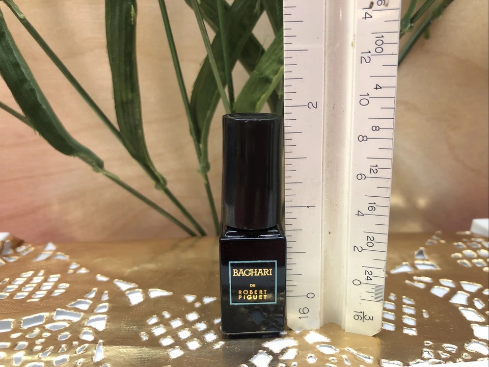 BAGHARI por ROBERT PIGUET Pure Parfum Splash 4 ml/.13 oz MINIATURA Raro Clásico Foto 2 de 2