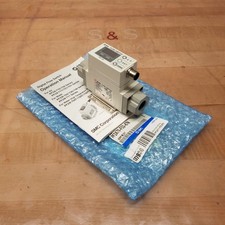 SMC PF2A711-F03-67N Flow Switch, 10-100L/min, 12-24Vdc, 0.75MPa - NEW