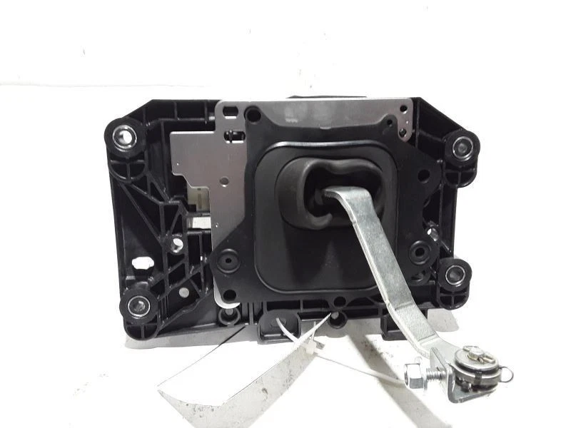 Palanca de cambios Lexus IS300 2018-2019 tracción trasera 2,0 L 16940 Foto 3 de 4