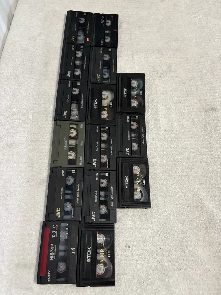 15 Sony. JVC.  Videocassete TDK Hi8 120 MP - Preto (P6-120HP) - Imagem 3 de 4