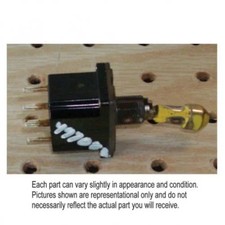 Used Toggle / Rocker Switch fits John Deere 9400 9500 9510 9600 9610 AH111704