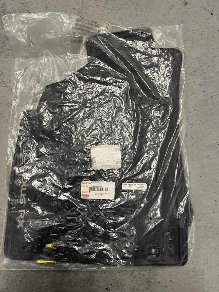 2013-2015 Lexus RX350/RX450H Black All Weather Floor Mats Genuine PT908-48130-20 Foto 2 de 4