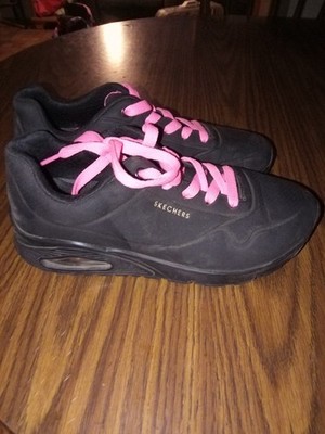 Sketchers Uno Air