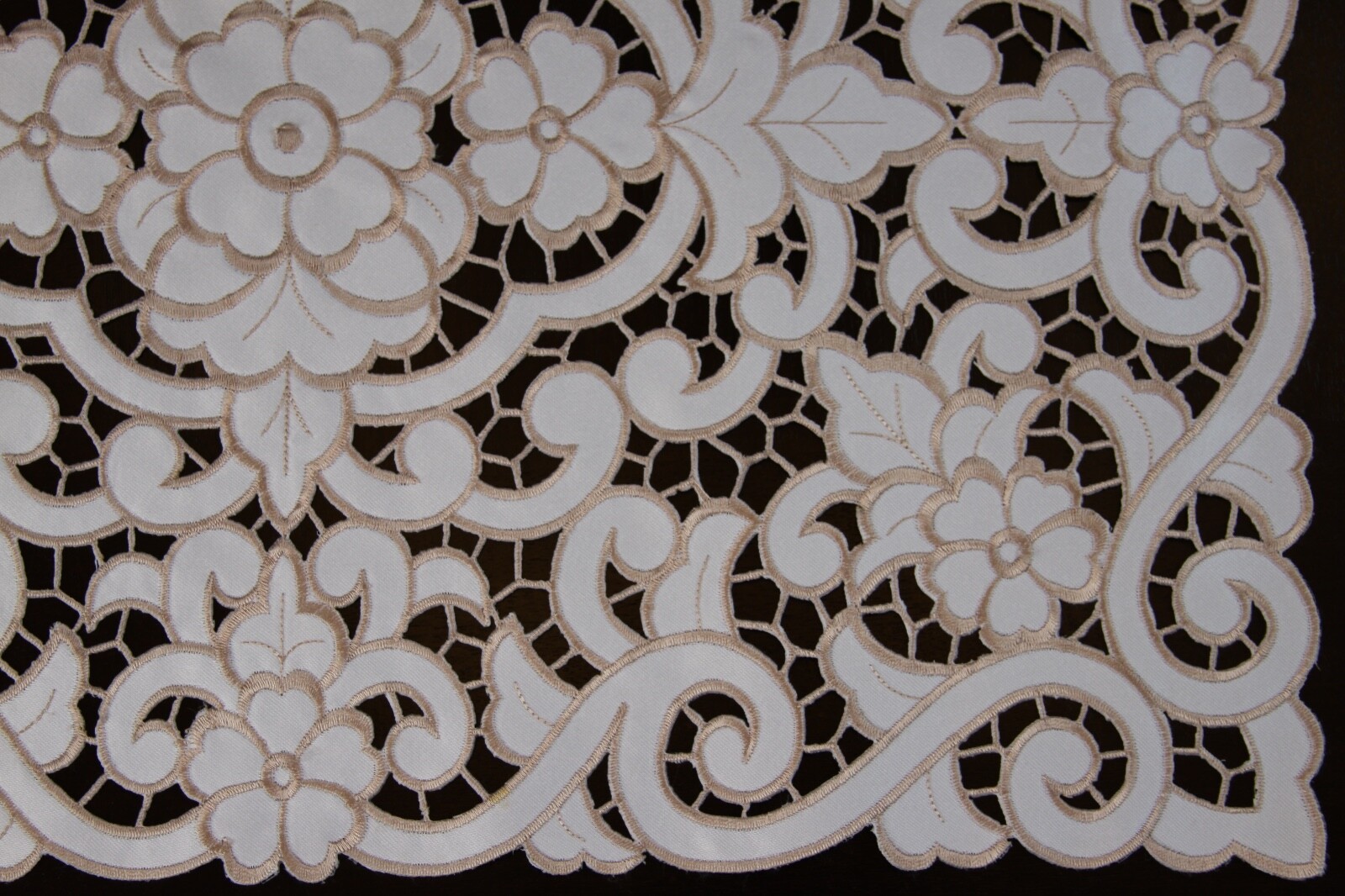 Polyester Embroidered Cutwork Placemats Table Runner Vintage