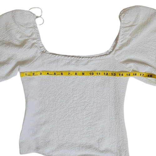 ASTR white crepe puff sleeve square neck body suite size medium - Picture 13 of 14