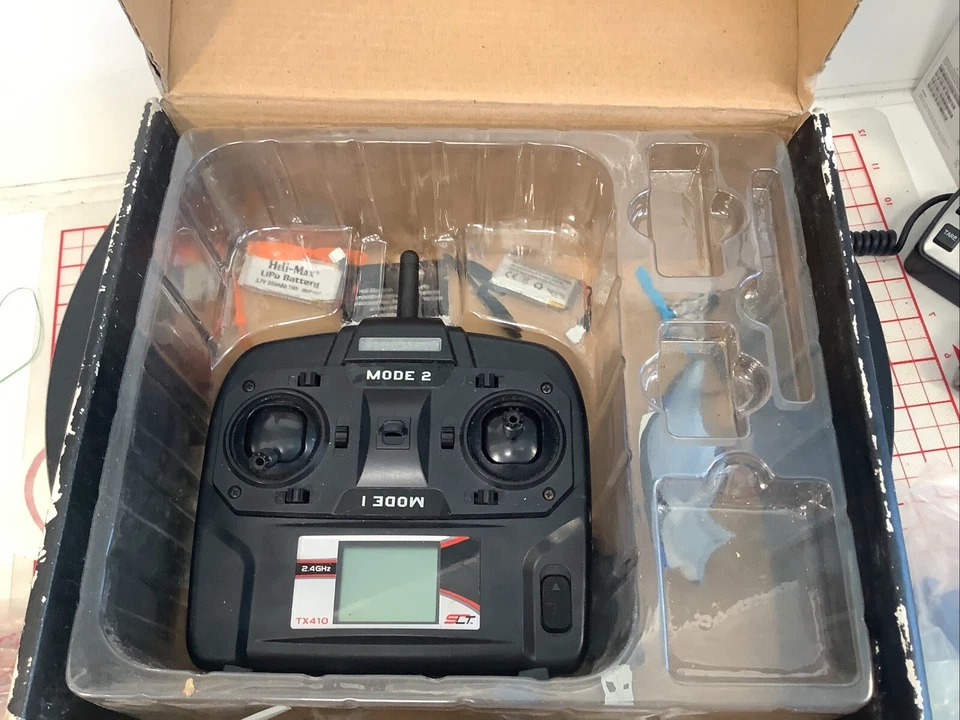 Heli-Max Drone 1SQ Quadcopter Ready To Fly Not Tested B32 - Image 3 of 4