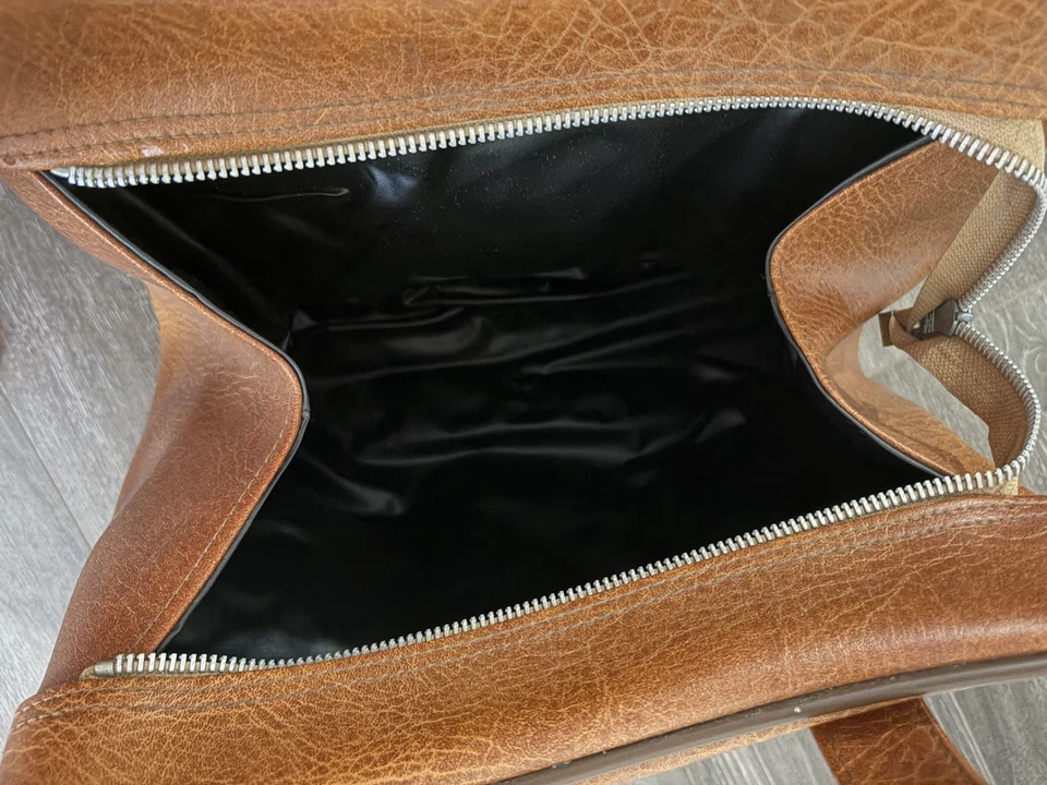 Vintage Brown Faux LeatherTop Handle Zip Handbag Front Zip Pocket Lined 35x27cm - Image 4 of 4