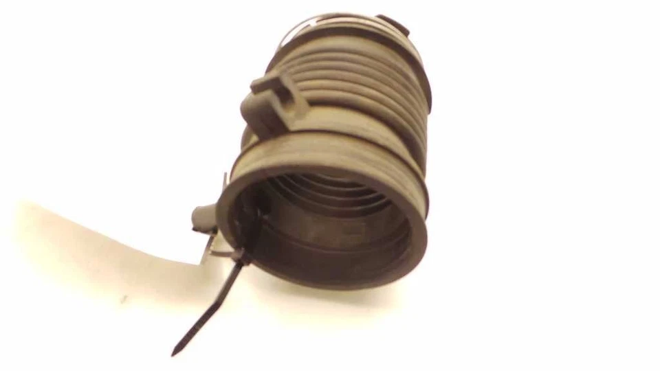 2007 LEXUS RX350 3.5L AIR CLEANER RESONATOR TUBE ASSEMBLY  - Image 4 of 4