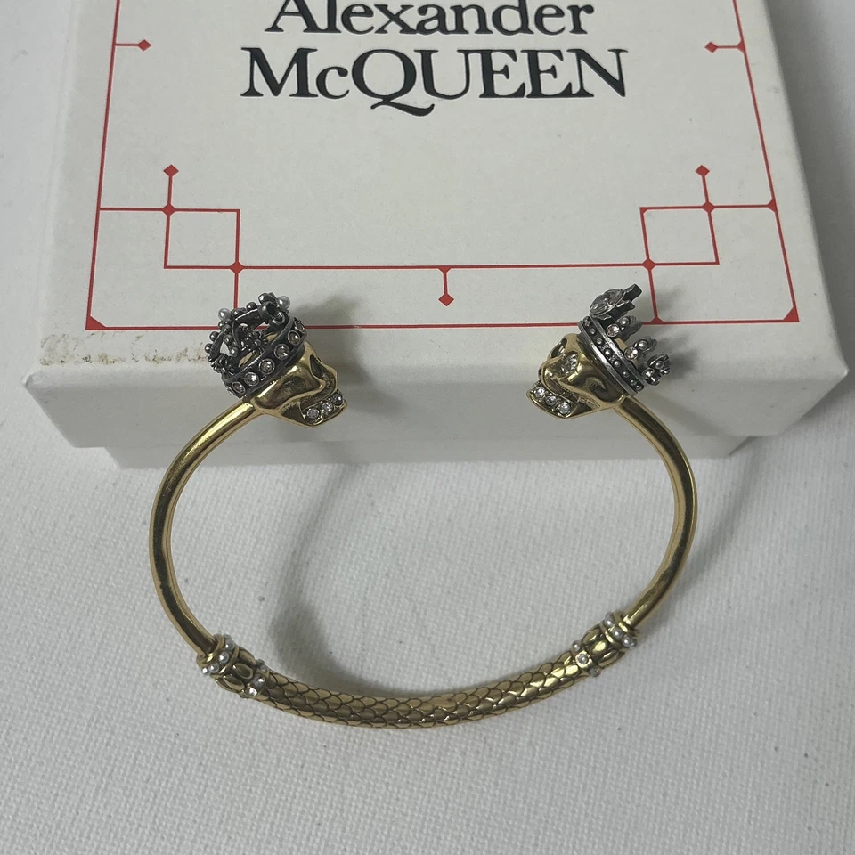 Brazalete Pulsera Alexander Mcqueen Oro Rey y Reina Foto 2 de 4