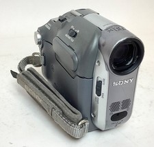 SONY DCR-HC21 NTSC Handycam 800x Digital Zoom FOR PARTS ONLY