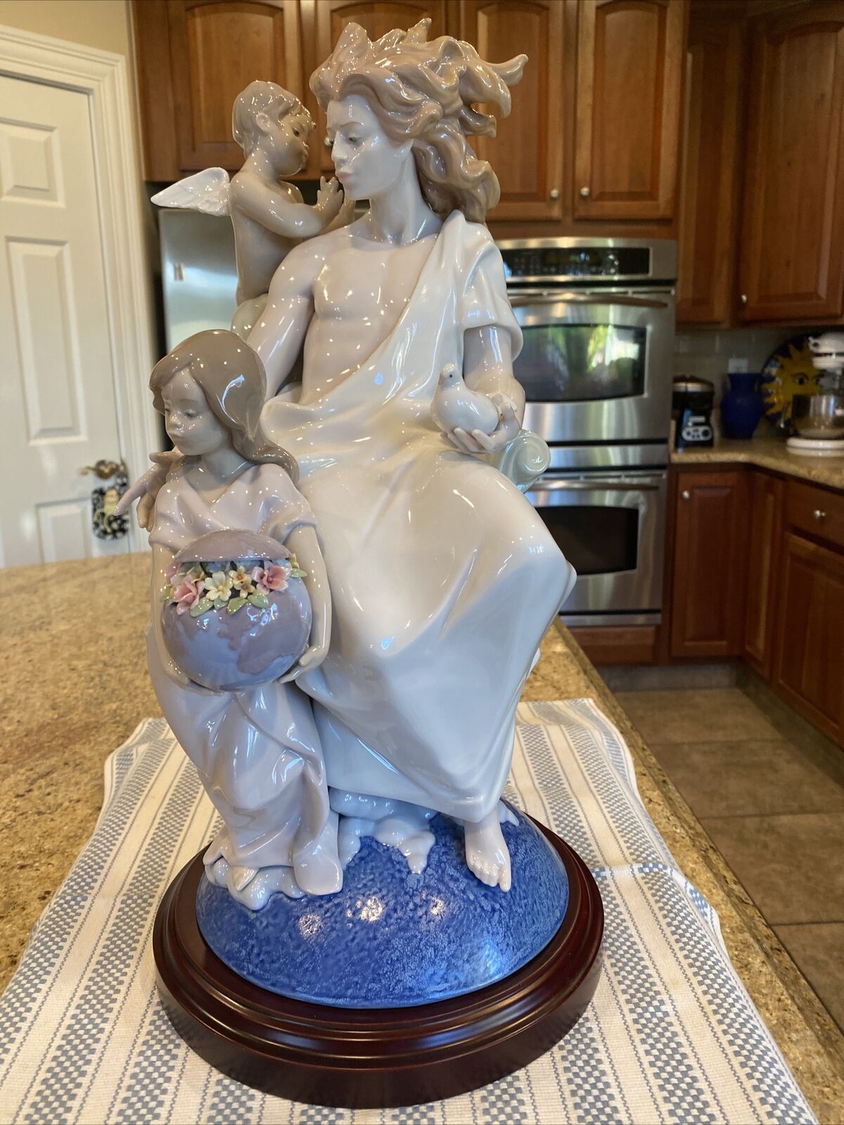 Lladro 1859 Father Sun- LimIted Edition w/ Wooden Base - Mint Condition