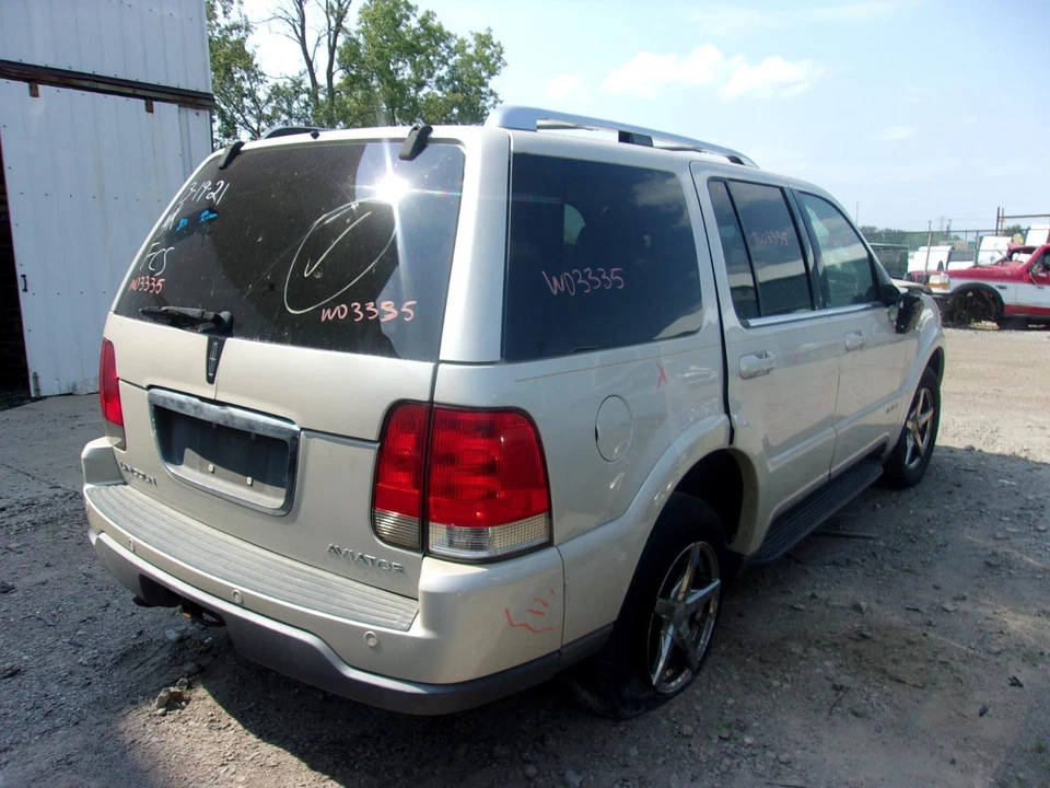 Puerta trasera derecha usada vidrio trasero se adapta a: Lincoln Aviator 2005 exc. Sport Trac priva Foto 3 de 4