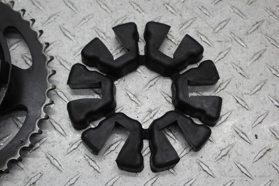 Kawasaki Ninja 250R Ex250F 2005 piñón trasero Foto 3 de 4