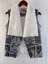 Mossimo Vest Womens Size M Gray Sherpa Tribal...