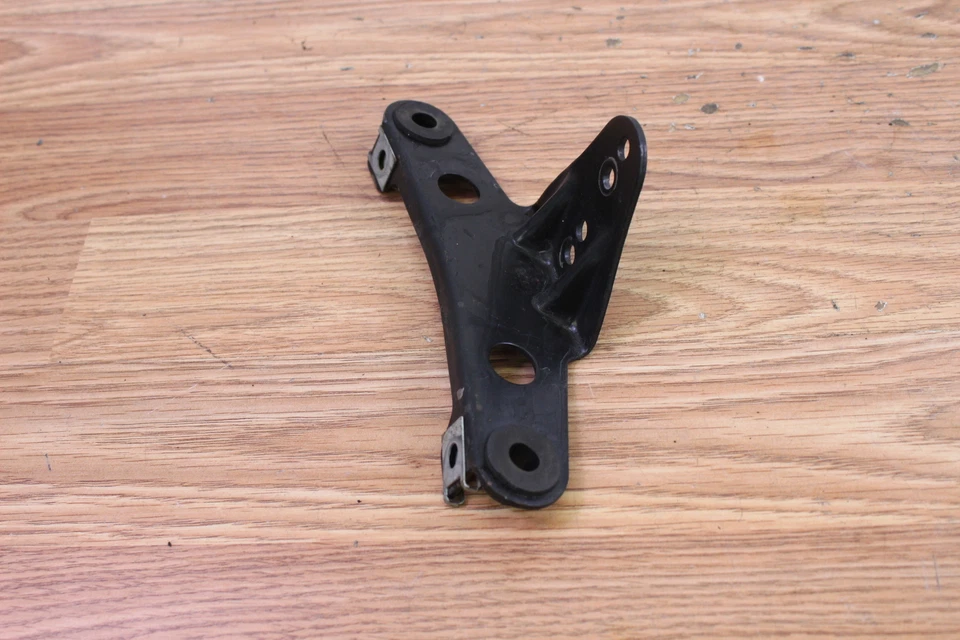 1998 BMW F650 FUNDURO Lower Radiator Cooler Mount Support Bracket - Image 4 of 4