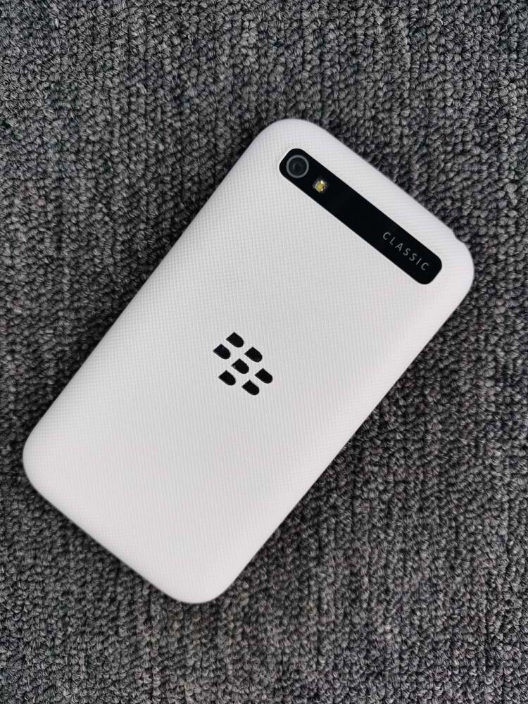 Buy BlackBerry Classic - 16 GB - White (Unlocked) online | eBay