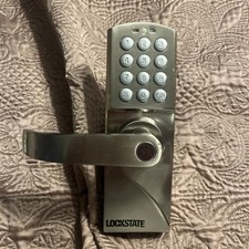 Lockstate Smart lock Keypad  Part Only W Battery Compartment Powers On Handle