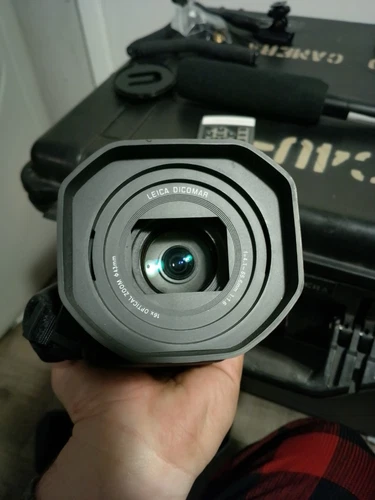 Panasonic AG-DVC30P Mini Reproductor DV con Luz Infrarroja AG-YRL30G - Imagen 6 de 8