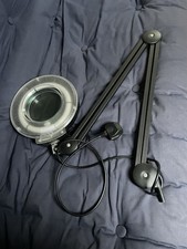 Beauty Mirror With Light And Magnifying Lense