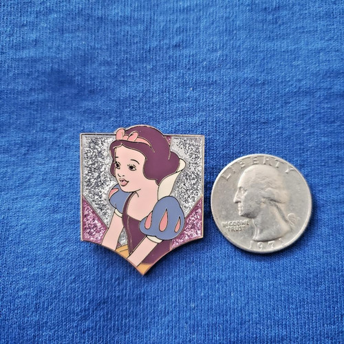 DLR - Snow White The Vault Tomorrowland Disneyland 70th Anniversary DISNEY PIN