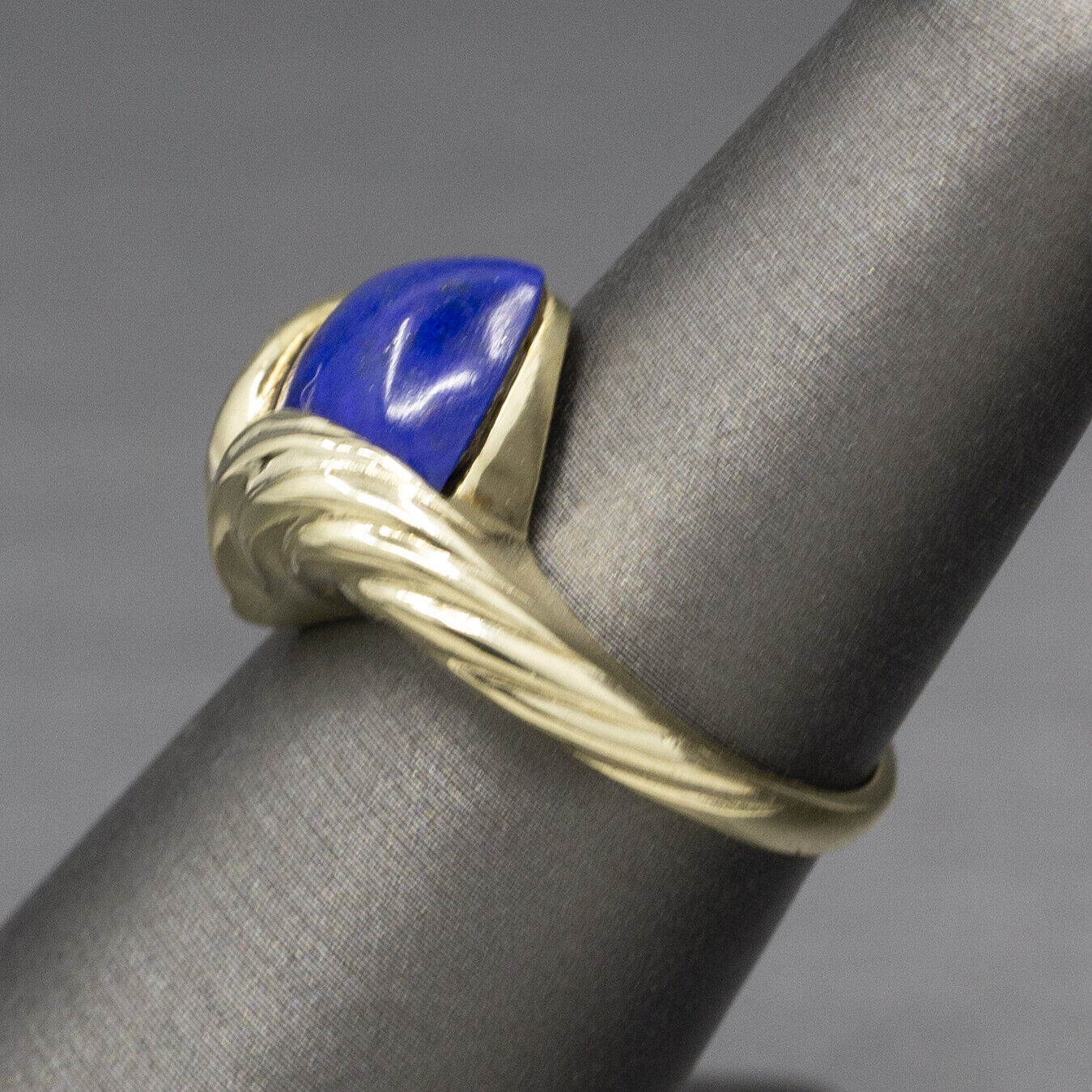 Lovely Lapis and Diamond Statement Ring in 14k Ye… - image 10